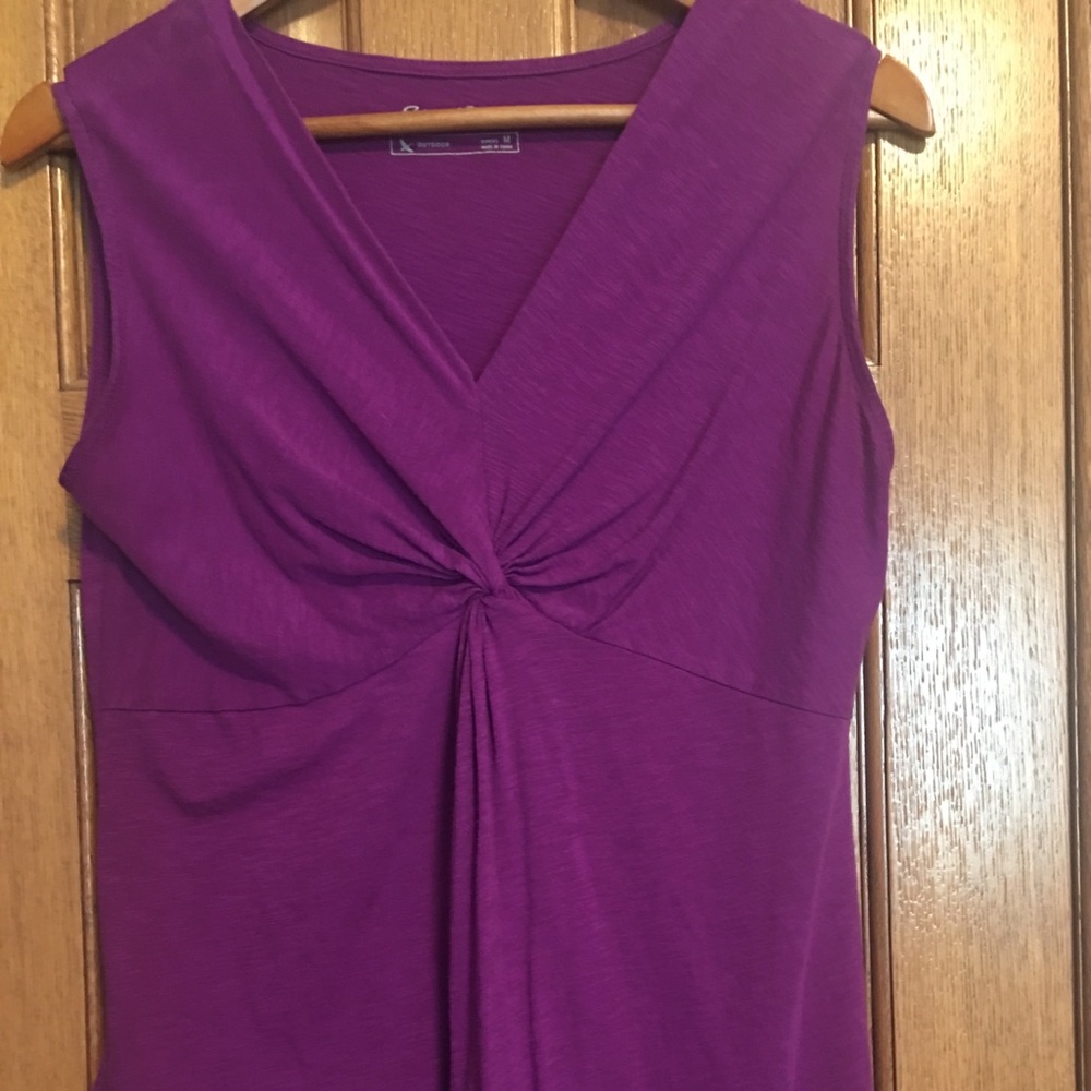 Eddie Bauer sleeveless top